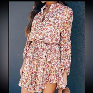 Floral tie adjustable long sleeve dress